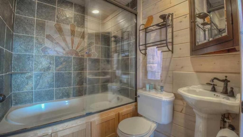 Champagne Chalet - Cuddleup Villa Morganton Dış mekan fotoğraf