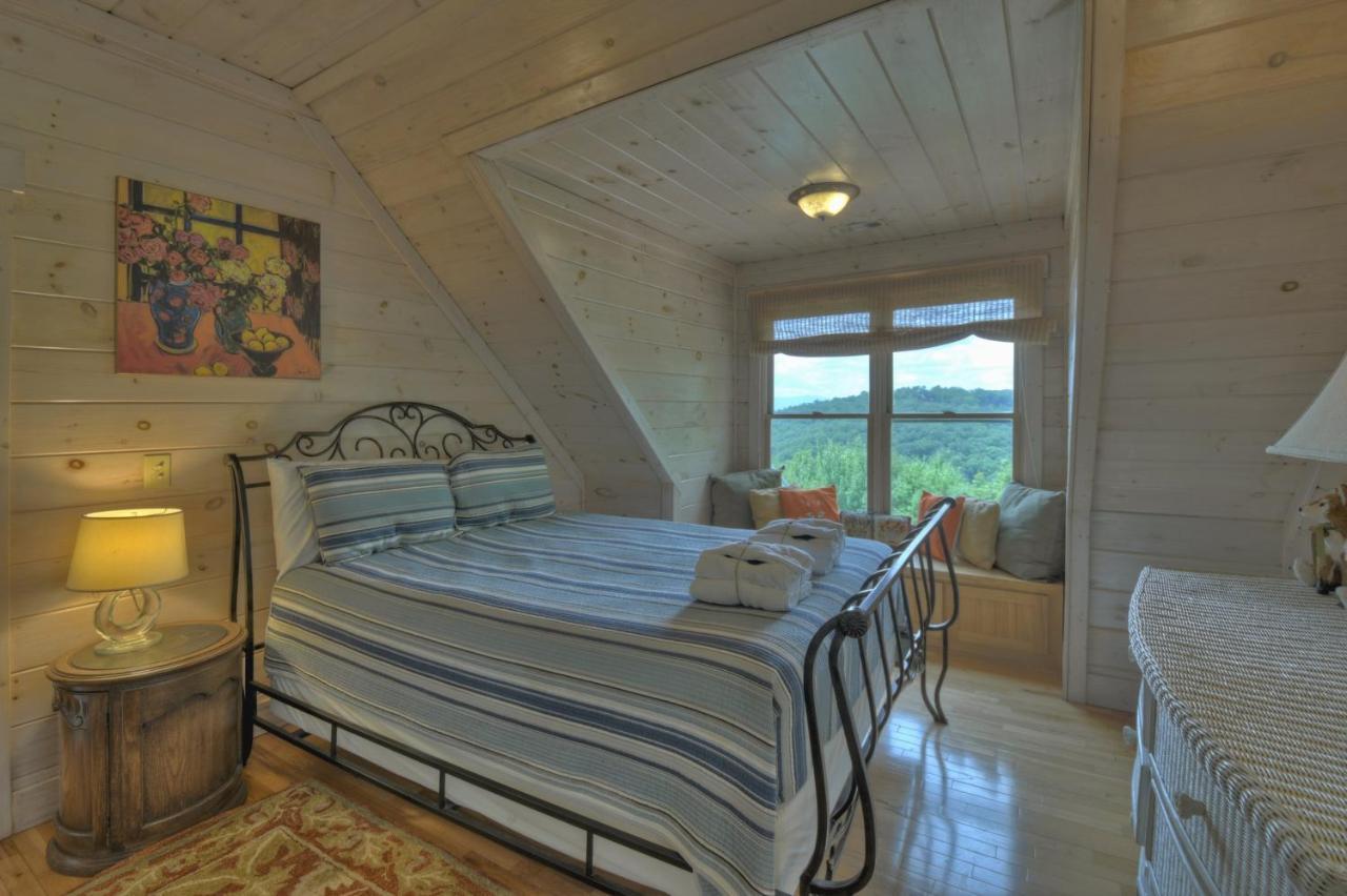 Champagne Chalet - Cuddleup Villa Morganton Dış mekan fotoğraf
